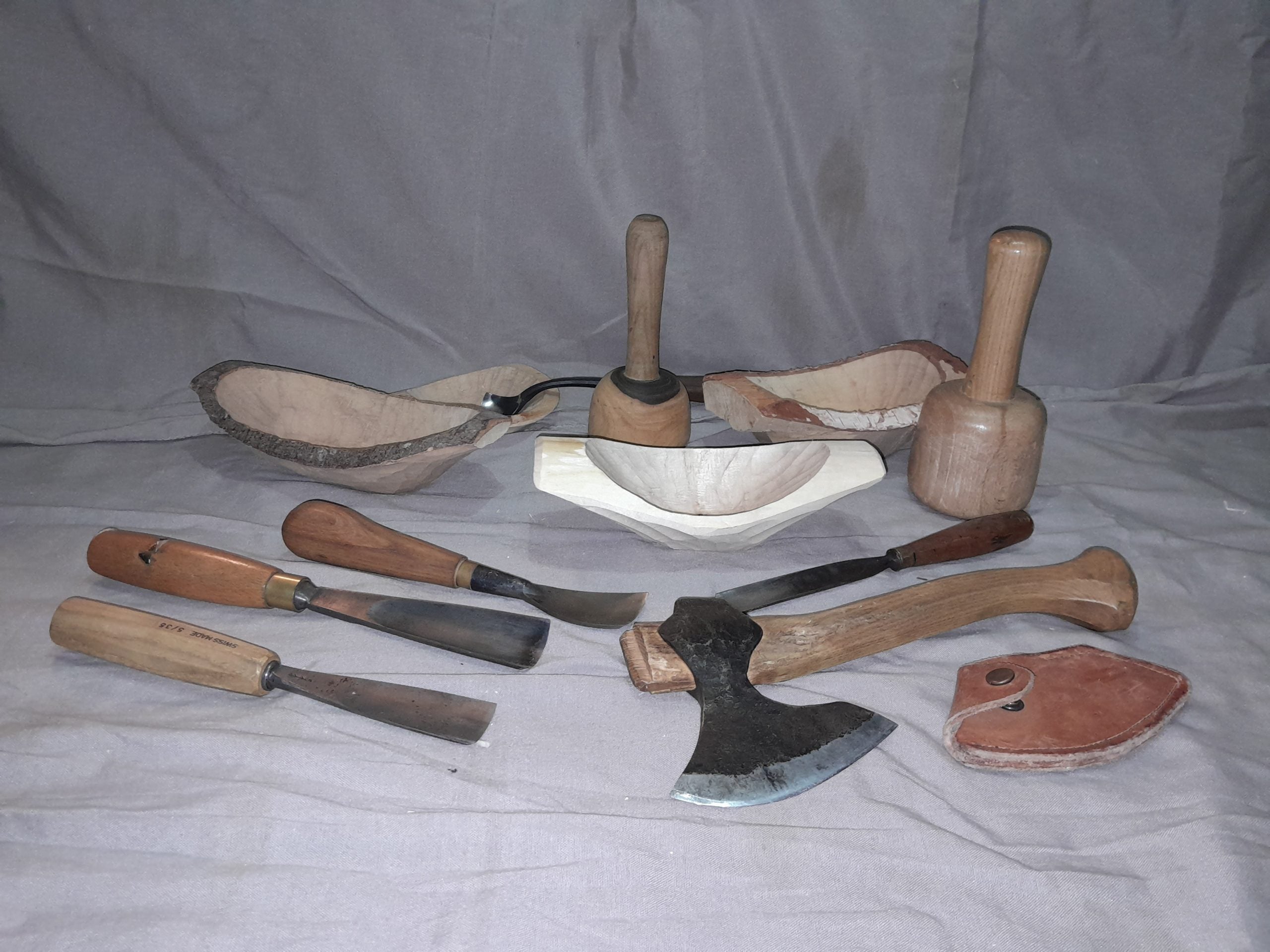 Bowl carving (October 2025)