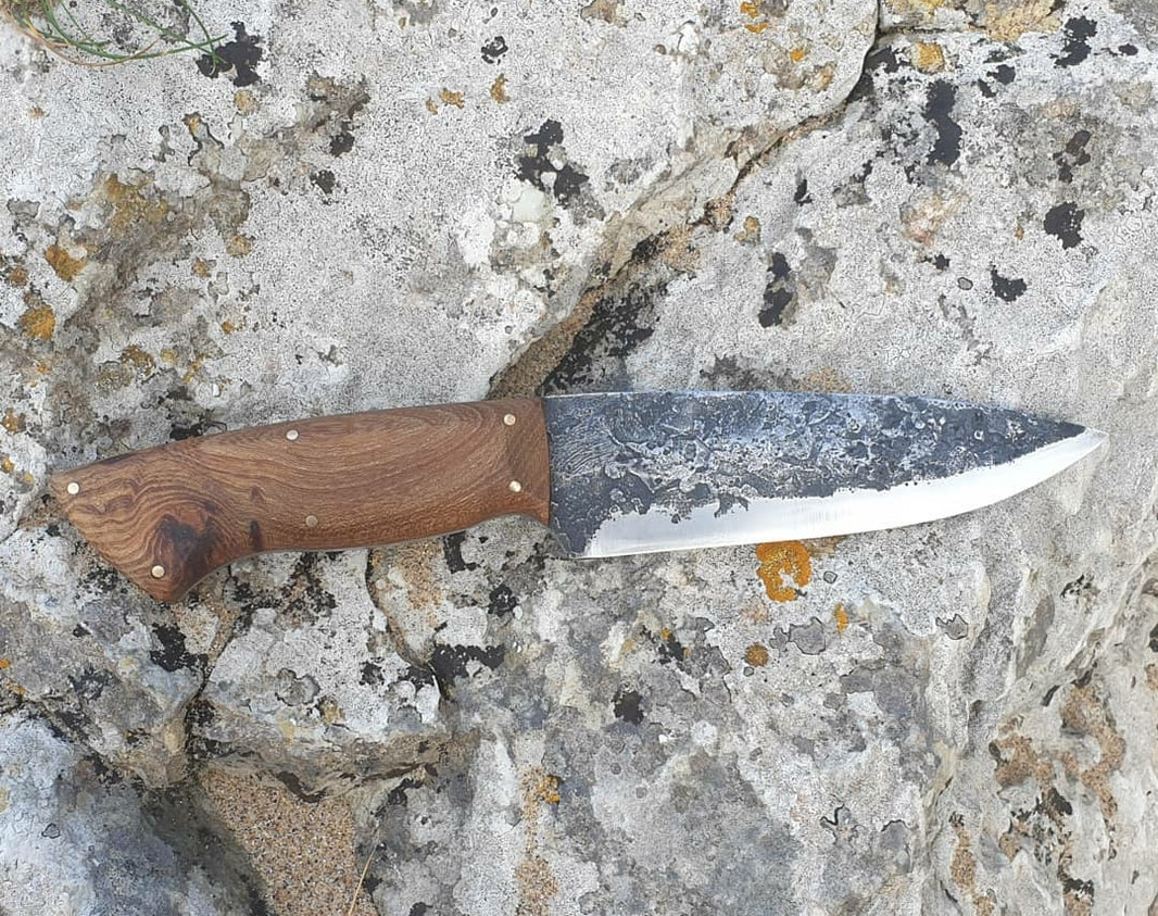 Bushcraft knife (October 2025)